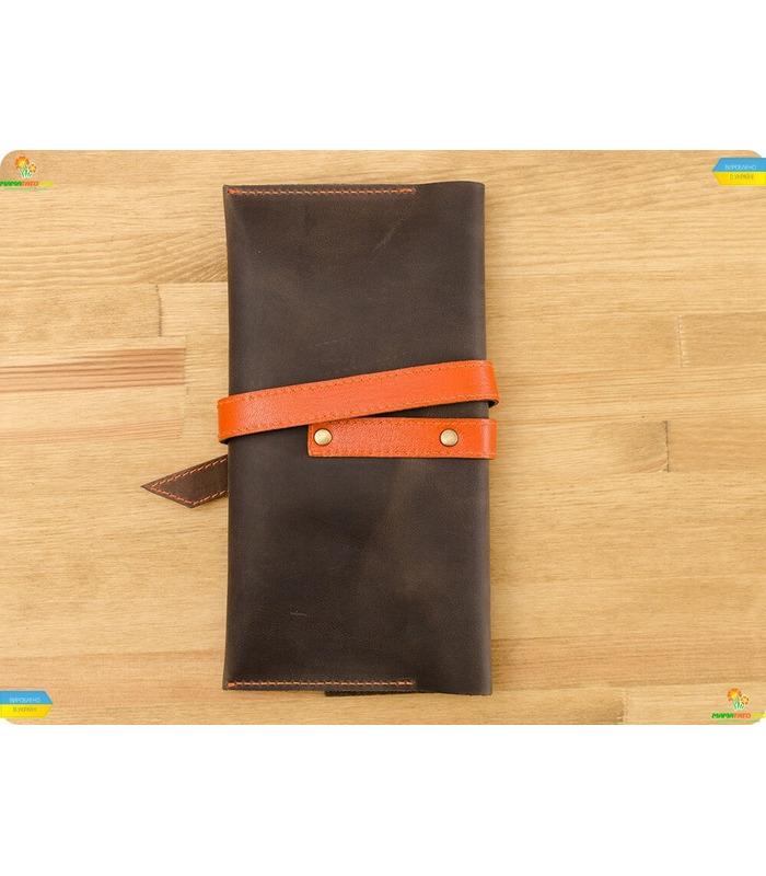 Тревел-кейс 1.0 (Графіт-Полуниця, Смарагд-Горіх, Горіх-Апельсин).