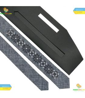 Вышитый узкий галстук (734.737.754)