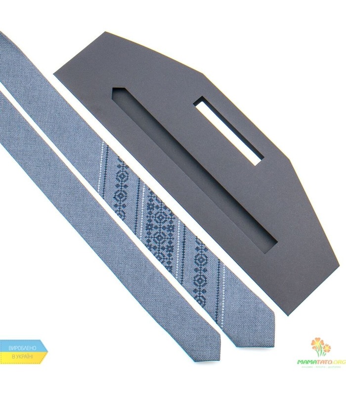 Вузька краватка з вишивкою 851