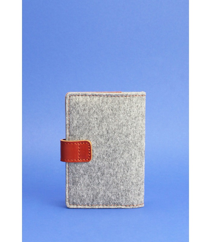 Фетрова обкладинка для паспорту 3.0 BR ᐉ Україна, натуральна шкіра, еко-фетр