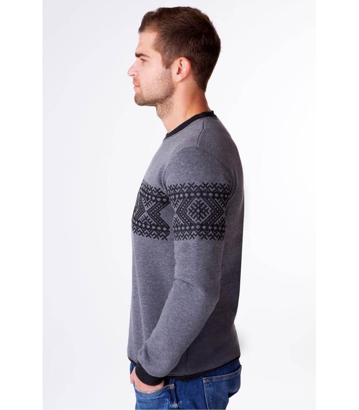 Чоловічий світшот з вишивкою мод.534