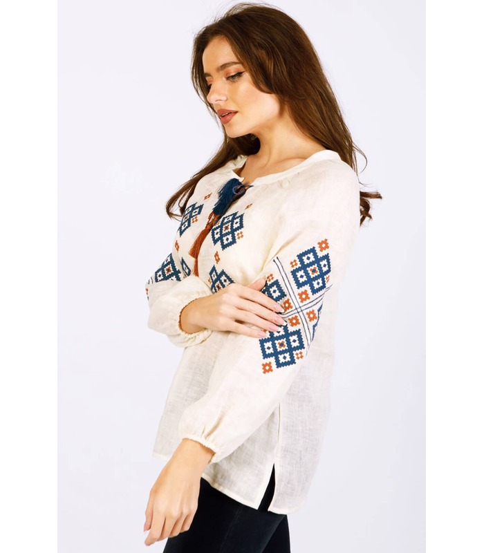 Жіноча вишиванка мод.7413