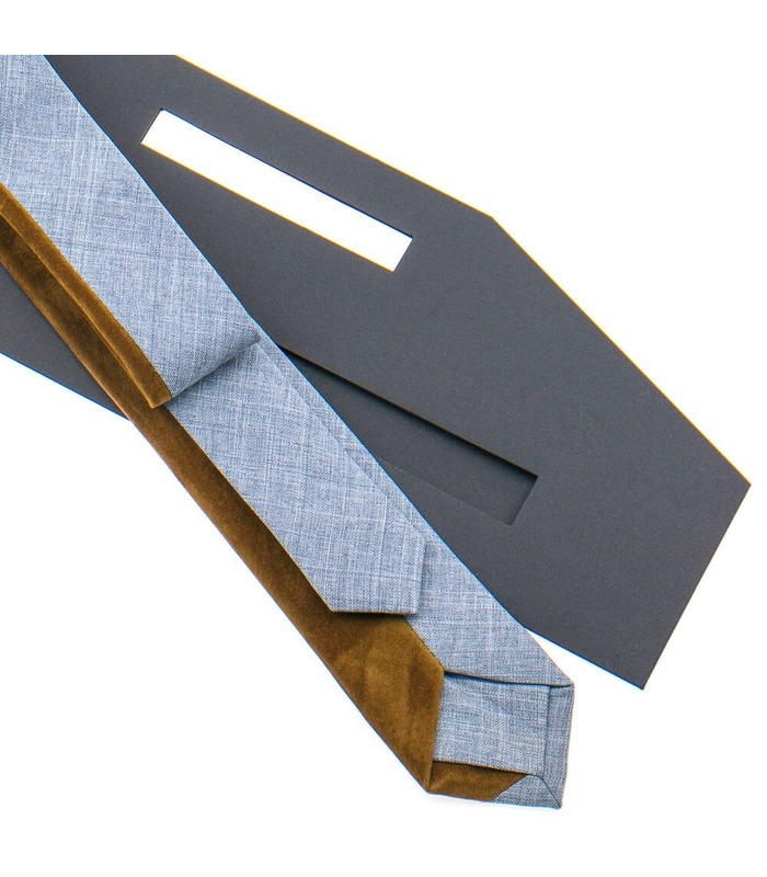 Краватка ᐉ Вишита краватка сірого кольору 818, костюмна тканина ※ Україна