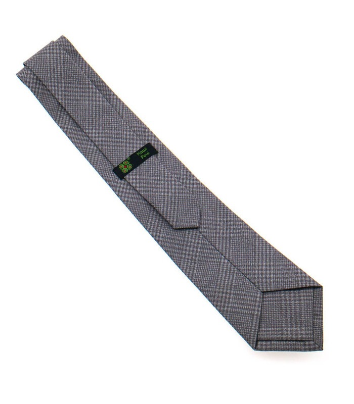 Галстук ᐉ Вышитый галстук бежевого цвета с коричневым переплетением 915, костюмная ткань ※ Украина