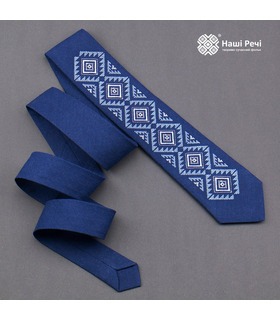 Вышитый льняной галстук 929