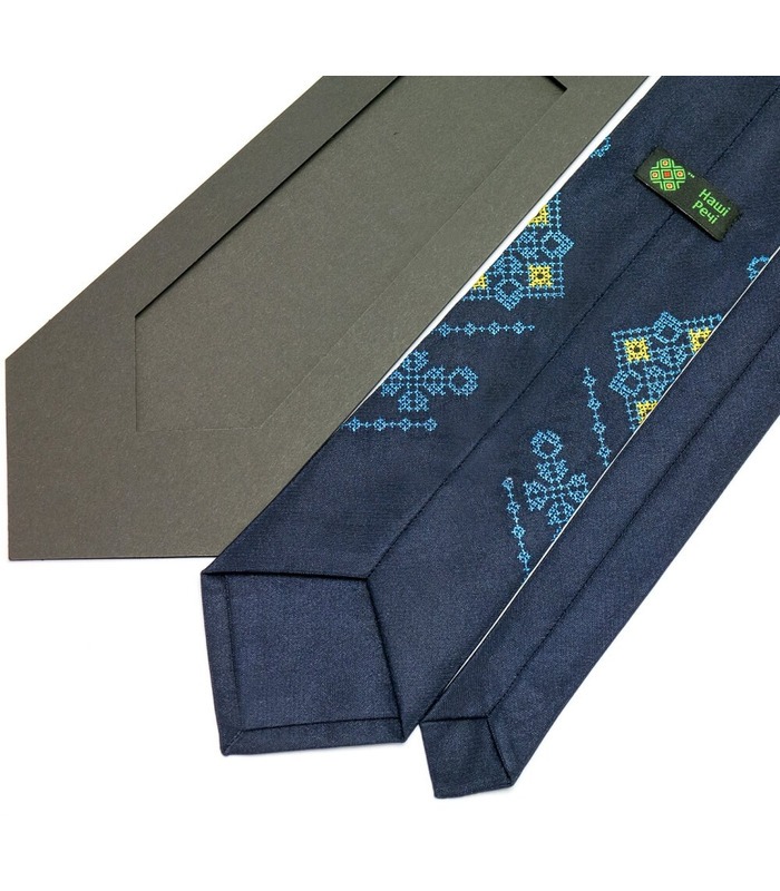 Вышитый галстук с трезубом Мирослав