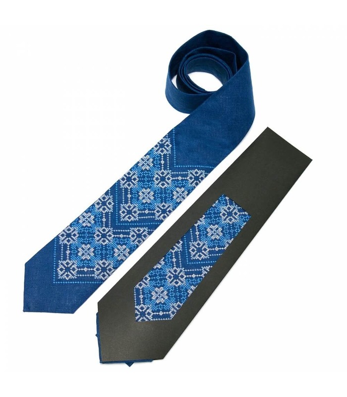 Краватка ᐉ Вишита краватка синього кольору 676, натуральний льон ※ Україна