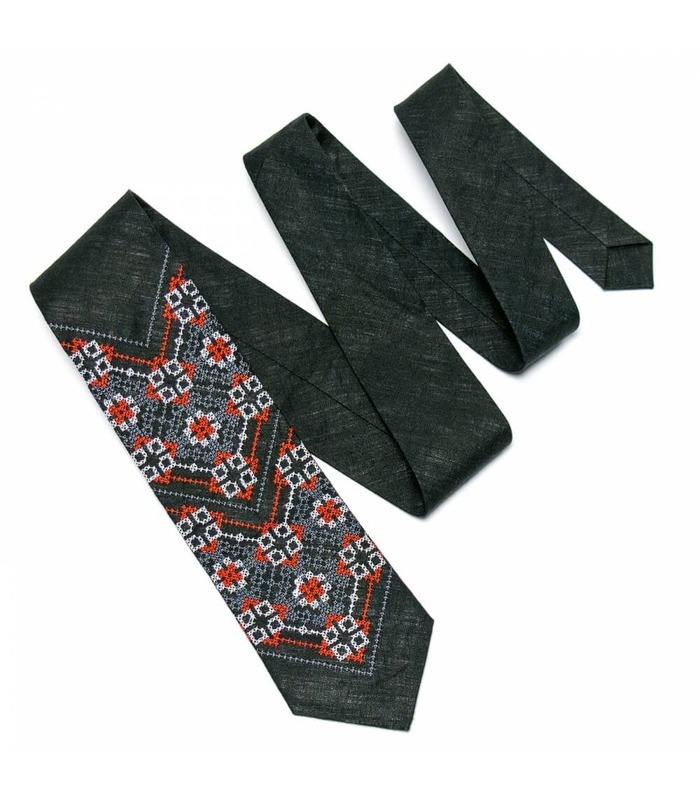 Краватка ᐉ Вишита краватка чорного кольору 679, натуральний льон ※ Україна