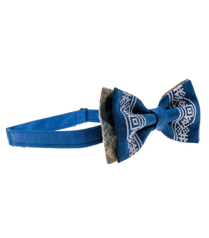 Чоловічий вишитий метелик 946 Limited Edition ᐉ Вишитий з комбінації костюмної тканини ※ Україна