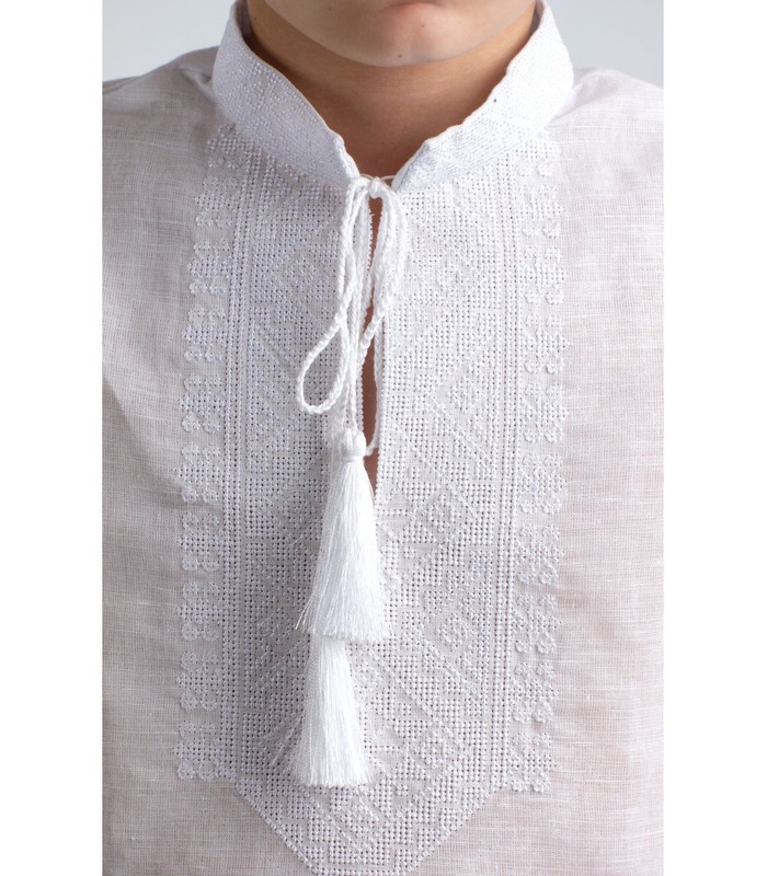 Дитяча вишиванка мод.004