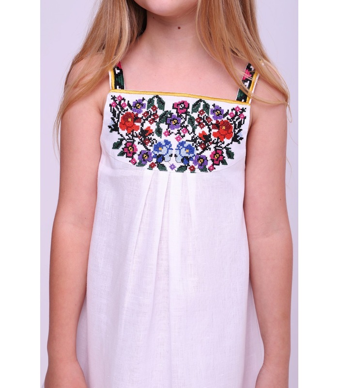 Дитячий вишитий сарафан мод.003