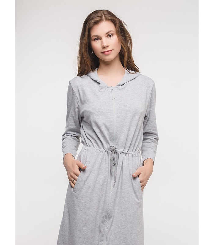 Халат з капюшоном.