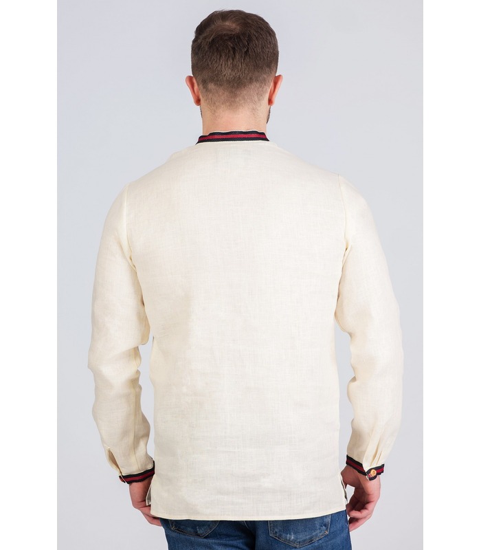 Чоловіча вишиванка мод.7013