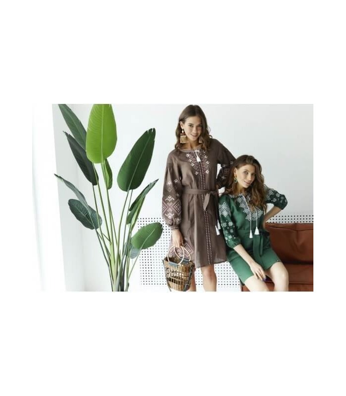 Вишитое льняное платье мод.020