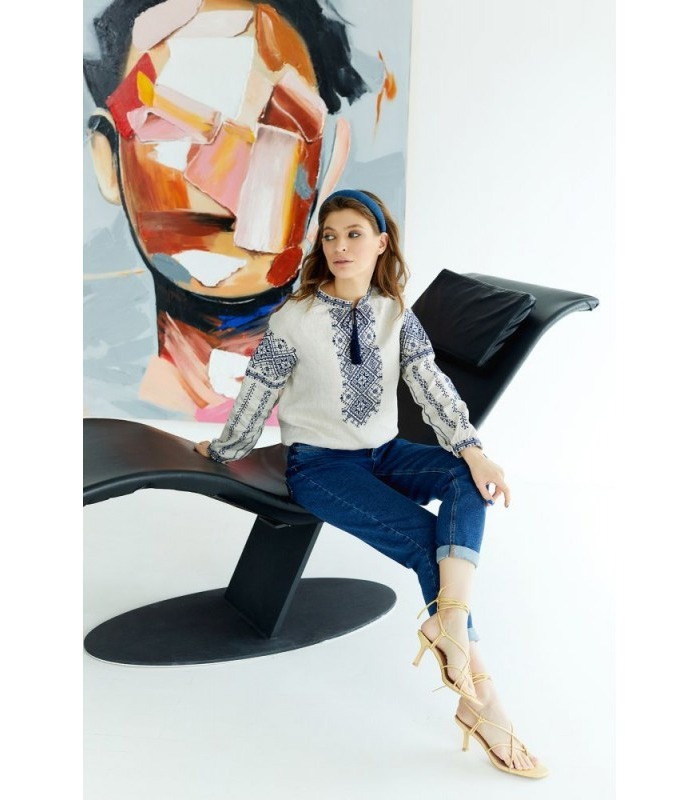 Жіноча вишиванка мод.733