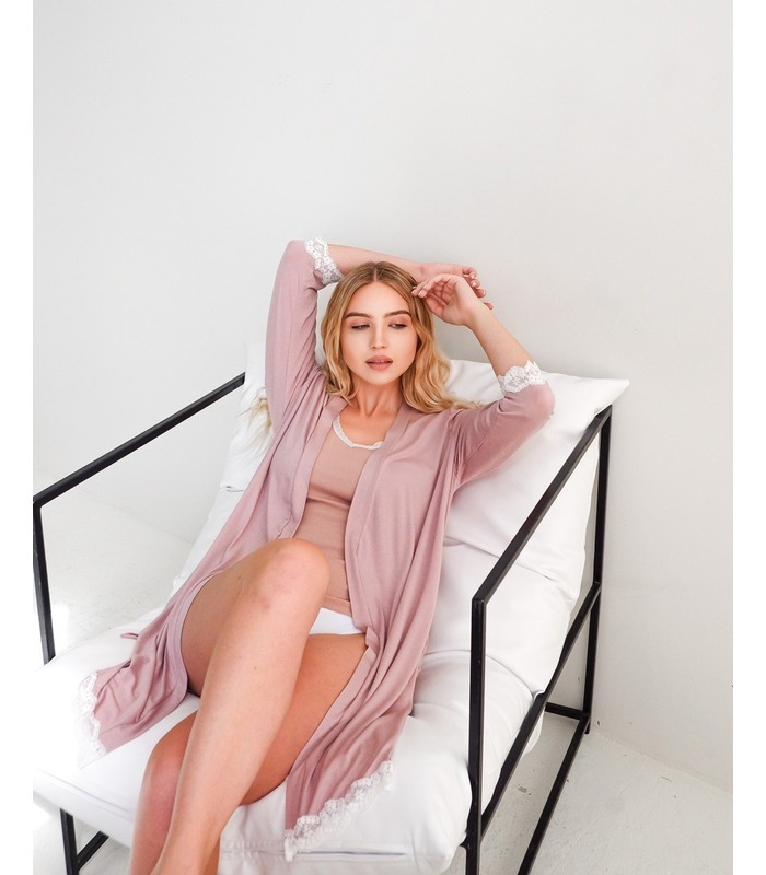 Халат с кружевом V7707