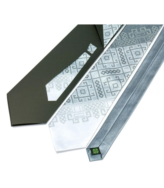 Краватка ᐉ Вишита краватка сірого кольору Сіре Тріо, сатин трьох кольорів ※ Україна