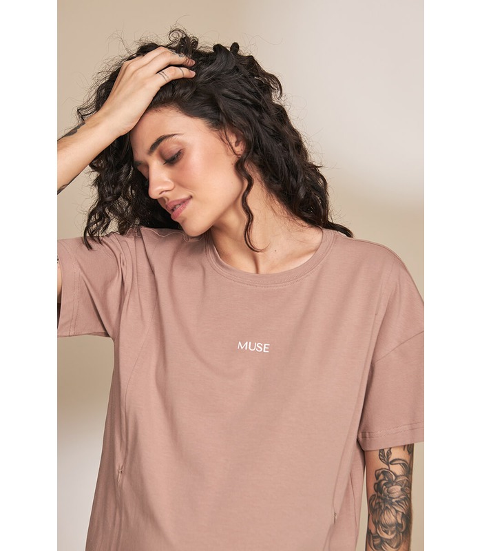 Футболка Муза CA от Юла Мама в категории Футболки и майки кормящим на МамаТато