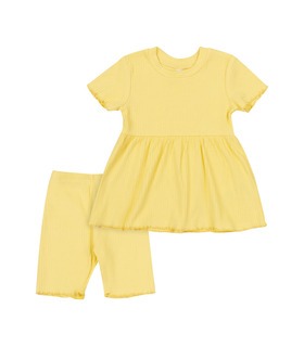 желтый детский костюм для девочки