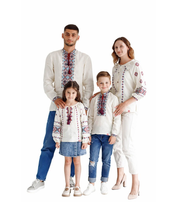 сімейна колекція вишиванок