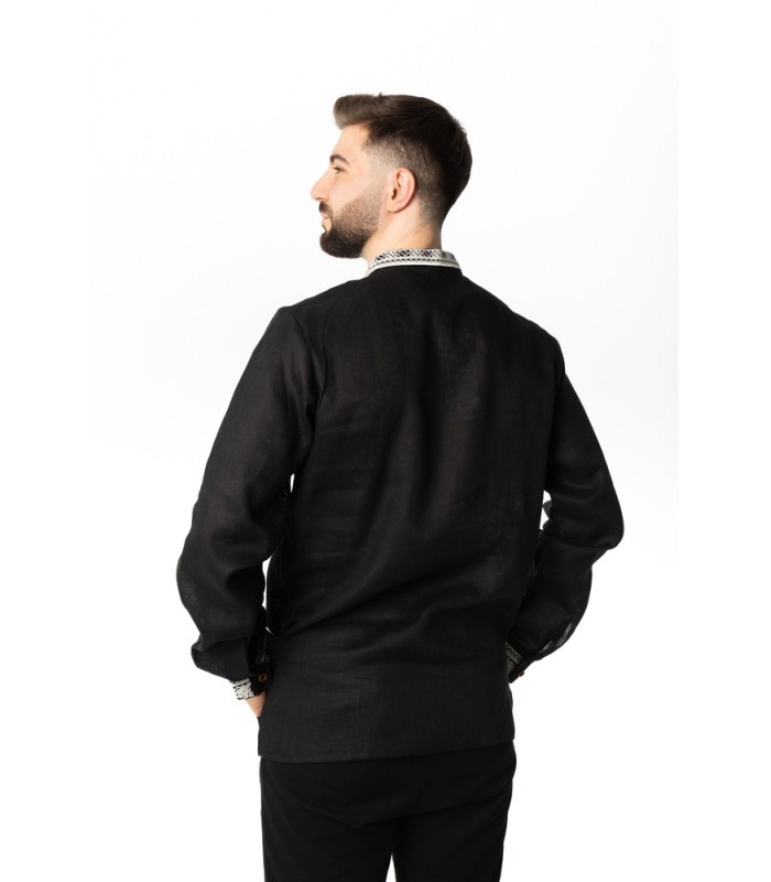 купити чорну чоловічу вишиванку