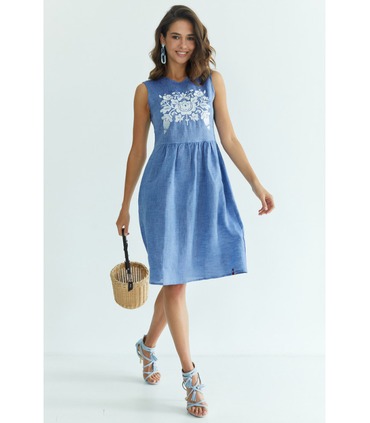 Вишита лляна сукня мод.0040
