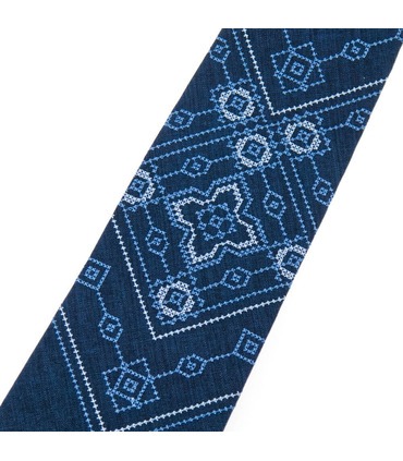 Галстук ᐉ Вышитый галстук синего цвета 968, костюмная ткань ※ Украина